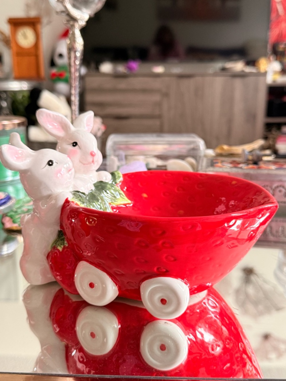 NEW Bunny Strawberry Bowl 🍓🐰 Easter Candy Dish Hoppers Lane